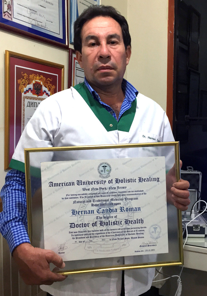 Hernán Candia Román, Doctor of Holistic Health from American University of Holistic Healing, New York - USA - Medicina Holística